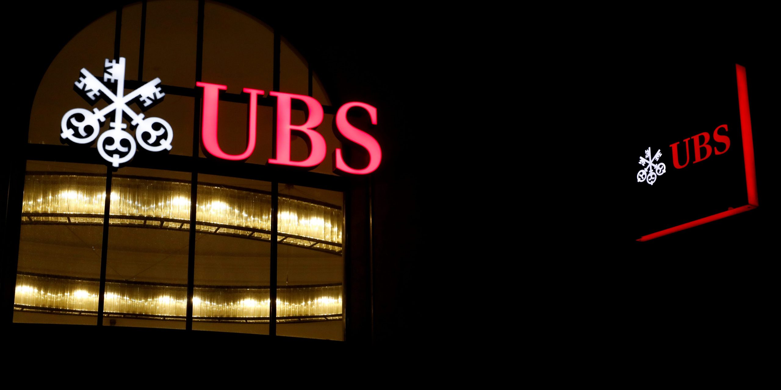 Top Swiss bank UBS smashes expectations with 99% rise in third-quarter net profit as trading and wealth management surge | Markets – Business Insider